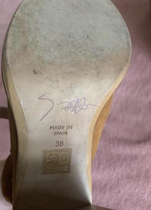 Ботинки ботльоны