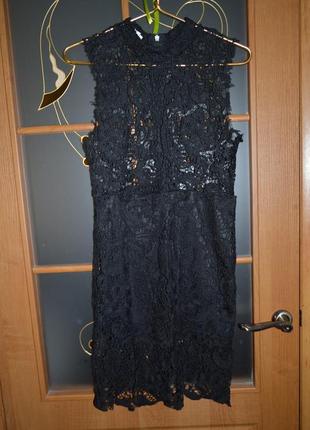 Кружевное платье р. м