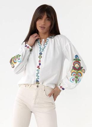 Колоритная украинская 🇺🇦вишиванка💓💓💓