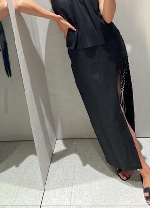 Zara новая юбка размер хс с бахромой