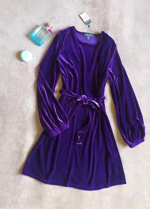 Шикарное качественное бархатное фиолетовое платье трапеция с пояском рукава фонарики