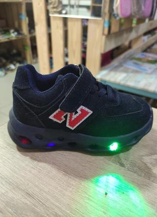 Кросівки замшеві new balance з led