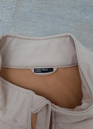 Женская жилетка софтшелл на флисе4 фото