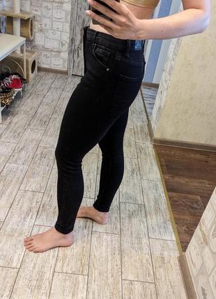 Черные скинни джинсы bershka6 фото