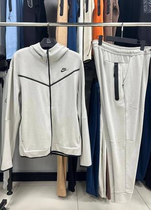 Оригинальный спортивный костюм серый nike tech fleece сірий спортивний костюм nike tech fleece оригінал