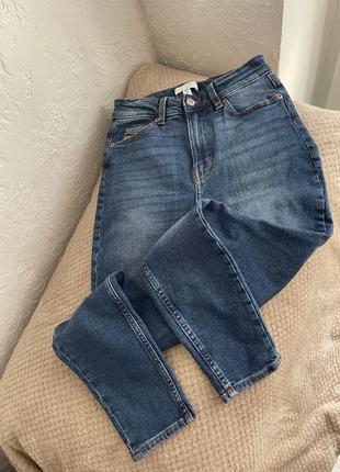 Джинсы женские h&m брюки джинсовые s размер узкие зауженные с высокой посадкой