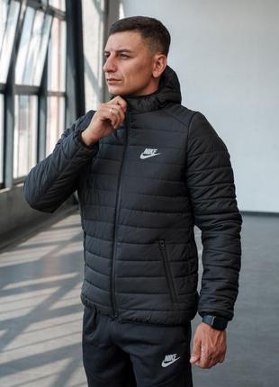 Осеняя чёрная куртка ветровка nike чорна стьобана куртка на осінь nike