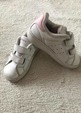 Кроссовки adidas кожу оригинал 25(16см)