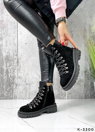 Женские ботинки. черный. замш (026)