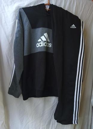 Спортивний костюм adidas чорний