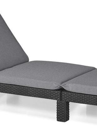 Шезлонг keter daytona deluxe с мягкими подушками 2