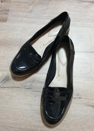 Лоферы clarks