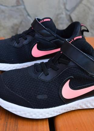 Оригинальные кроссовки nike revolution кожа, носок с защитой р.34