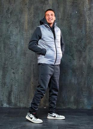 Мужской спортивный костюм оверсайз на мороз холодную погоду с капюшоном комплект с жилетом на парня3 фото