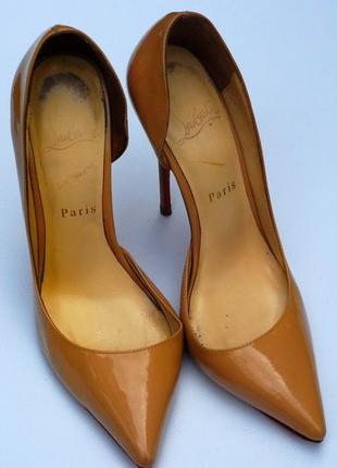 Туфли лодочки на шпильке christian louboutin