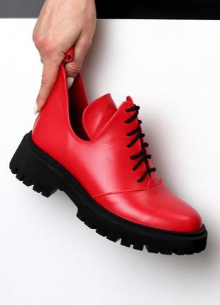 Натуральні шкіряні червоні демісезонні туфлі - черевики на шнурівці на чорній підошві3 фото