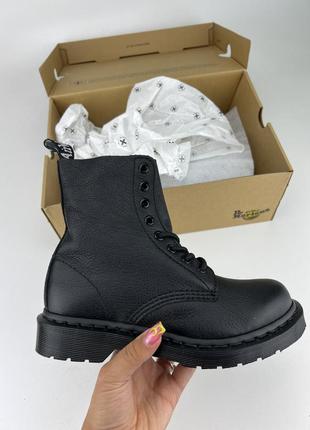 Черевики dr. martens 1460 pascal mono virginia leather 24479001 чорні, оригінальні черевики др мартенс жіночі