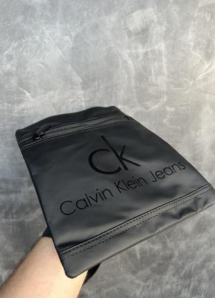 Мужская сумка calvin klein на через плече барсетка планшетка5 фото