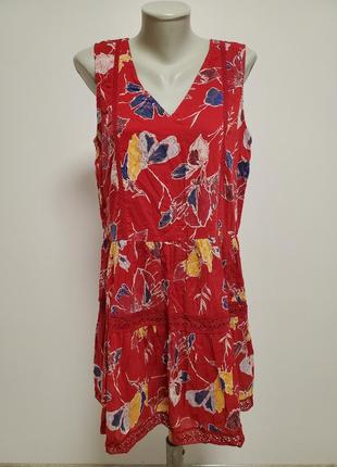 Очень красивое брендовое коттоновое платье свободного фасона в ярусы