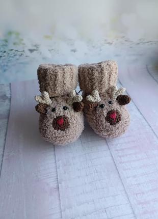 Вязаные детские пинетки