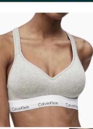 Топ calvin klein1 фото