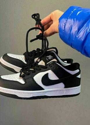 Кроссовки nike sb dunk low pro black white
. новые ! кросiвки найк