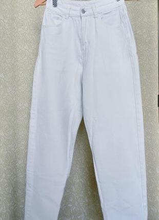 Белые джинсы бренд shein1 фото