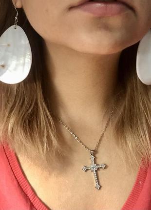 Крупные перламутровые овальные серьги3 фото