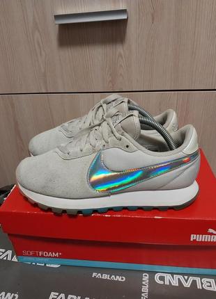 Качественные стильные кожаные брендовые кроссовки nike swoosh
