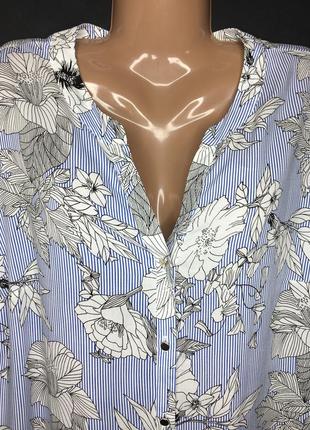 Блуза с красивым цветочным принтом4 фото