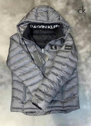 Стильна куртка calvin klein // курточка