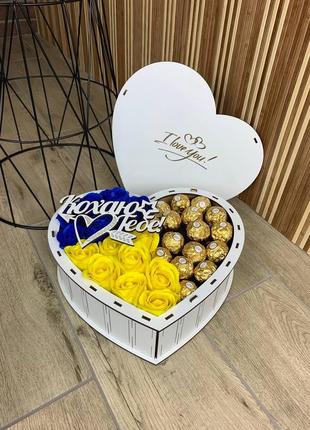 Патриотический подарочный бокс для любимой sweet_box_cv_5 фото