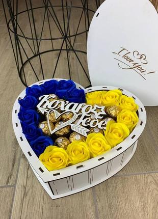 Патриотический подарочный бокс для любимой sweet_box_cv_2 фото