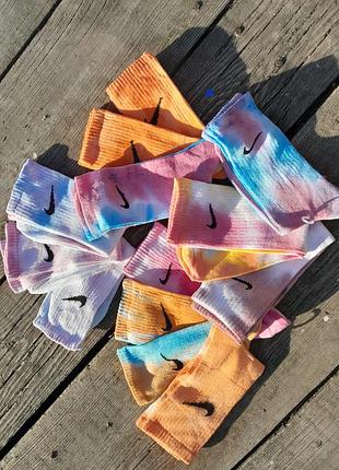 Nike tie-dye