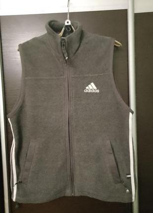 Флисовая жилетка adidas