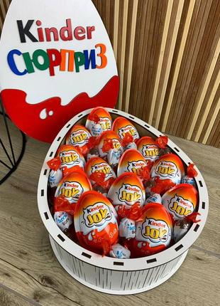 Kinder бокс из сладостей для ребенка или девушки  sweet_box_cv_3 фото