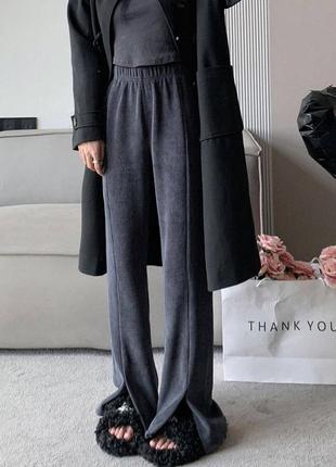 Стильні жіночі брюки з розрізами 🍂 (вельвет)