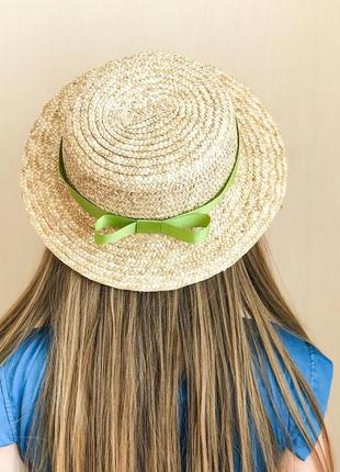 Соломенная шляпа канотье с оливково лентой