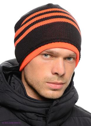 Тепла двостороння шапка adidas winter sport beanie