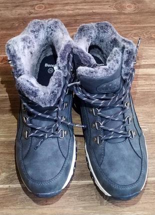 Ботинки bench. размер 39.