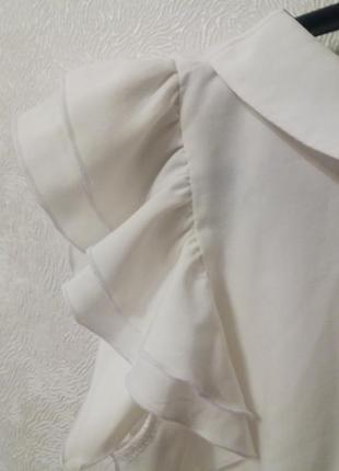 Блузка с коротким рукавом,белая.3 фото