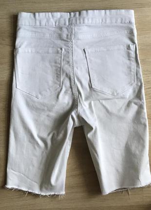 Білосніжні, білі джинсові шорти3 фото