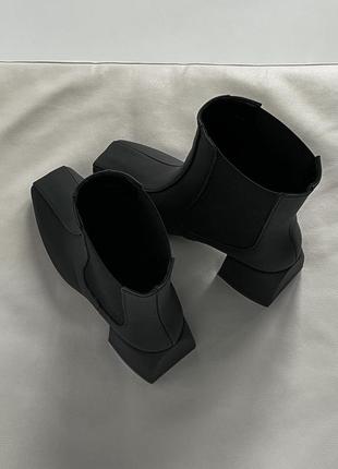 Ботильоны ботинки на каблуках кожаные с квадратным носком черные3 фото