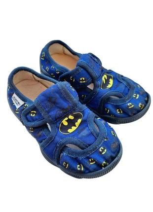 Текстильні капці batman тапочки для хлопчика змінне взуття до садочку шалунішка ready steady