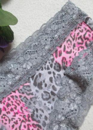 Шикарні трусики леопардовий принт з мереживом victoria's secret pink оригінал.4 фото