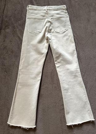 Джинсы zara flared mid-rise cropped trf jeans8 фото