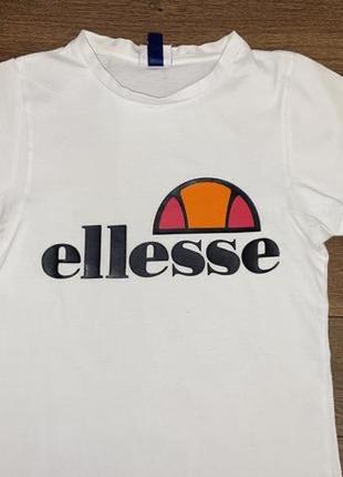 Стильна жіноча біла молочна подовжена футболка"ellesse",xs/s оригінал індія 100% бавовна3 фото