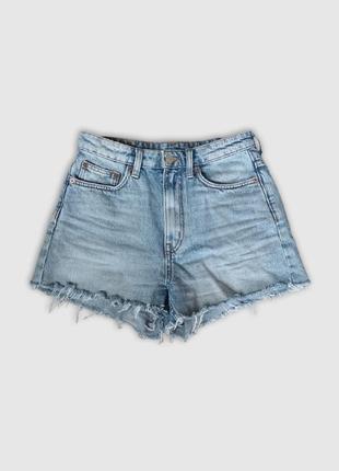 Джинсовые шорты
