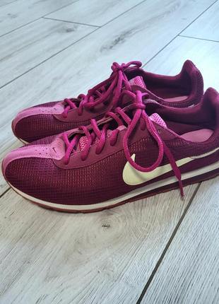 Кроссовки оригинальные nike little runner малиновые4 фото