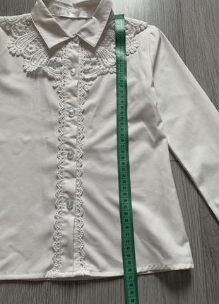 Рубашка- блузка школьная на девочку 128р.2 фото